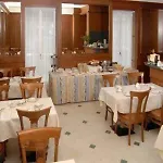 Diplomate